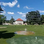Otel Sequoias