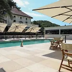 Otel Sequoias Ruy-Montceau